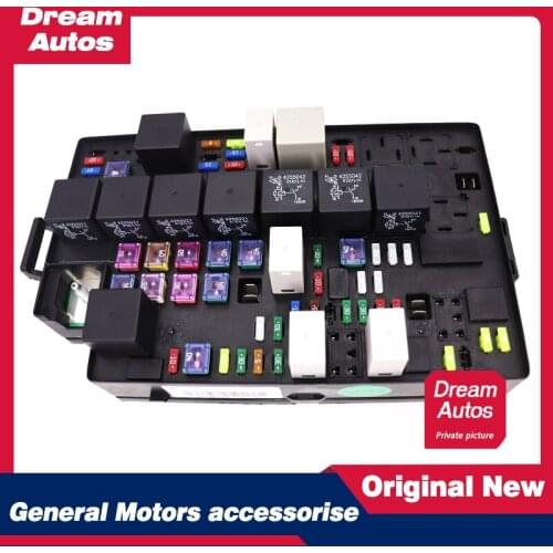 Fuse box engine compartment fuse box for Roewe RX5 ERX5 MGMG Rui Teng