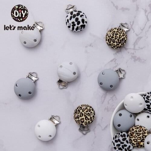 LetS Make 50pcs Leopard Print Round Head Pacifier Clips Holder for Nipples Personalized DIY Three Hole Nipple Clip Metal clip