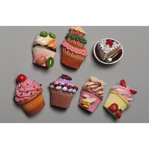 Creative 3d strawberry fruit cake fridge magnets refrigerator stickers simulation food refrigerator decoration message stickers