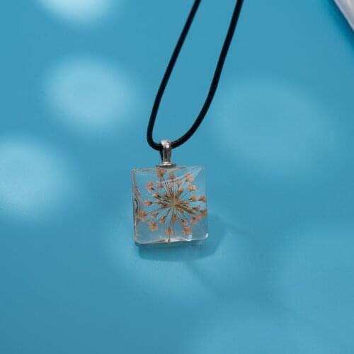 Dandelion and leaf in Square Glass Pendant womens Glasses Necklaces gift Necklaces & Pendants Drop shipping #FY330