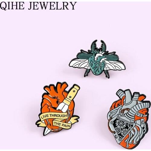 Steam Punk Heart Brooches for Men Fashion Anatomy Heart Art Enamel Pin Organ Lapel Pin Badge Metal Jewelry Gift 2021 Wholesale
