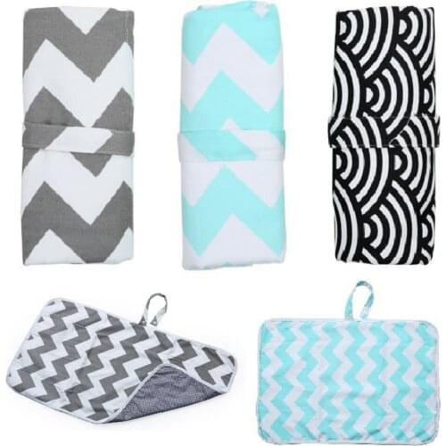 Portable Clean Hands Changing Pad Print Waterproof Stroller Hanging Diaper Bag Clutch Foldable Travel Nappy Diaper Changing Mat
