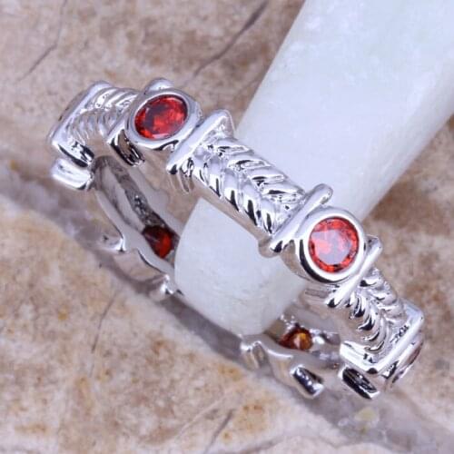 Lovely Red Garnet Silver Plated Fashion Fine Ring Size 6 / 7 / 8 / 9 R0028