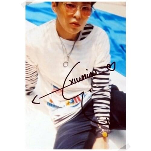 Signed EXO XIUMIN XIU MIN autographed original photo 6 inches free shipping 08201703