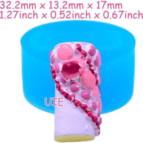 GYL261U 32.2mm x 13.2mm x 17.0mm Cake Silicone Mold Fondant Cake Decoration Candy Resin Clay Earrings Necklace Craft Soap Candle