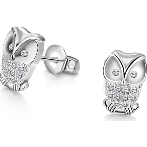 Free shipping New Europe and the United States popular personality owl earrings womens retro wind ear nail green alloy earrings