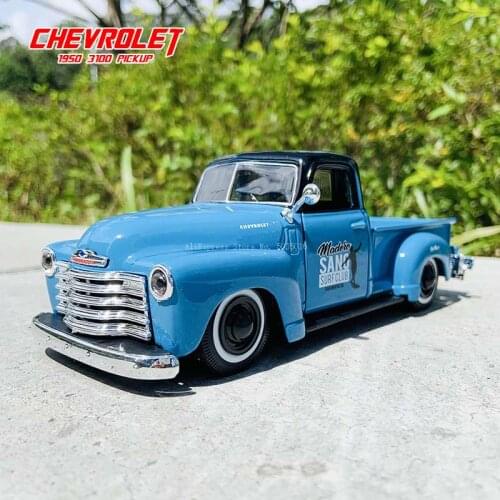 Maisto 1:24 1950 Chevrolet 3100 pickup retro simulation alloy car model crafts decoration collection toy tools gift