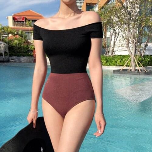 2021 Fashion Simple New Swimsuit Sexy Color Matching Steel Plate Gathered Small Chest One-piece Swimsuit Female High Waist