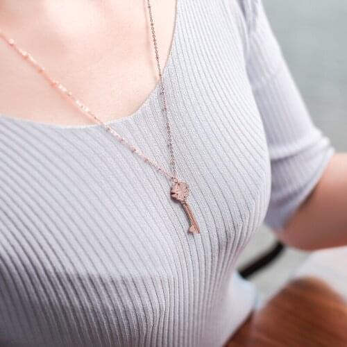 YUN RUO Rose Gold Color Key Pendant Necklace Sweater Chain Accessory Titanium Steel Jewelry Woman Gift Not Fade Drop Shipping