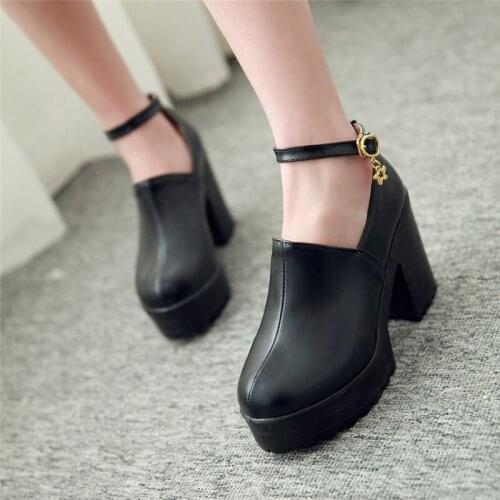 Japanese Lolita Goth Shoes Woman High Heels Pumps Platform Block Heel Women Shoes Retro Ankle Strap Cosplay JK Uniform Shoes