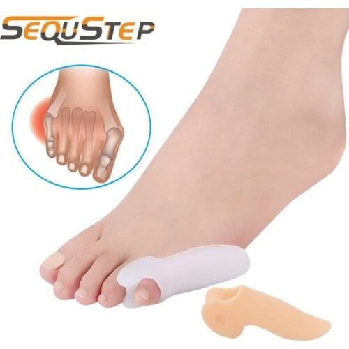 Sequstep Silicone Pinkie Toe Bunion Guard Protector Little Toe Separator Bunion Sleeve Eases Pain Blisters Foot Care