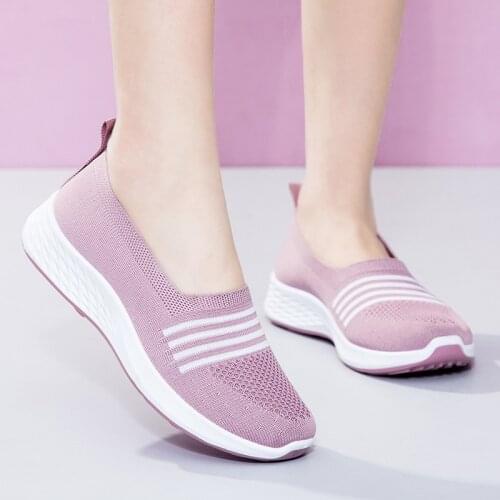 2021 Women Sneakers Casual Slip On Running Shoes for Ladies Breathable Mesh Sock Female Fitness Outdoor Sport Sneakers Plus Size