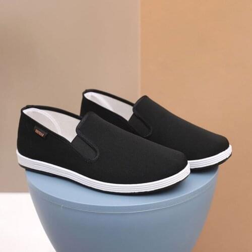 Spring Casual Men Cotton Shoes Loafers Black Slip On Breathable Sneakers Non-slip Mens Footwear Male Work Shoe
