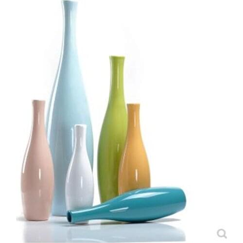 Creative small fresh ceramic vase, Nordic style ceramic crafts, home office desktop decoration gifts