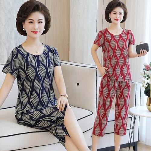 Summer T-shirts & Pants Sets Middle-aged Women Sporting Two Piece Sets Suit Woman Short Sleeve Print Tops Female Large Size Sets