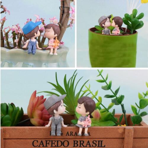 60mm X 47mm 1 Set Ornaments Decorations Lovers Gray Blue Pink Micro Landscape DIY With Stool Lovers Furnishing