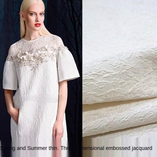 Three-dimensional embossed yarn-dyed jacquard dress fabric, sewing fabric factory shop is not out of stock