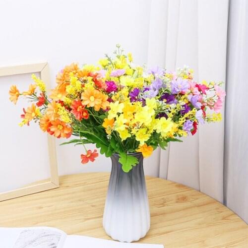 1PC Mini Simulation Daisy Silk Cloth Flower Sweet Wedding Party Decoration for Home Decoration Accessories 1 Bunch 28 Heads 2021