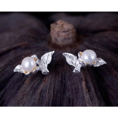 Silver 925 Jewelry Leaf Pearl Earrings Natural Freshwater Pearl Stud Earrings For Women Gift Fine Pearl Jewelry עגילי פנינה