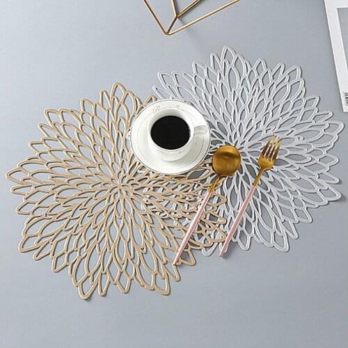 2021 New Hot PVC Hollow Insulation Coaster Pads Table Bowl Mats Home Christmas Decor Heat Resistant Placemat For Dining Table