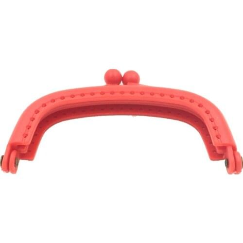 50Pcs/lot Wholesale Red Plastic Coins Purse Arc Frame Kiss Clasps Lock Clutch Clips Handbag Handle 9x5cm