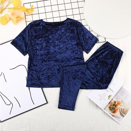 2021 Velvet Pajamas Warm Solid Short Sleeve Home Suit Women Sets Sleepwear Two Piece Set Of Solid Color Leisure Home Wear