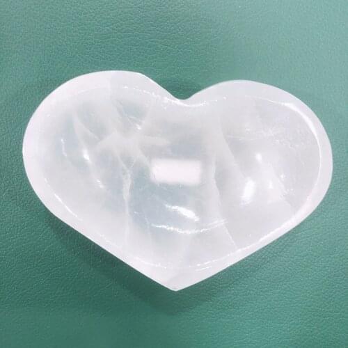 Natural Crystal Quartz Selenite Heart Shape Bowl Energy Reiki Stone Home Aquarium Decoration Accessories Gemstone