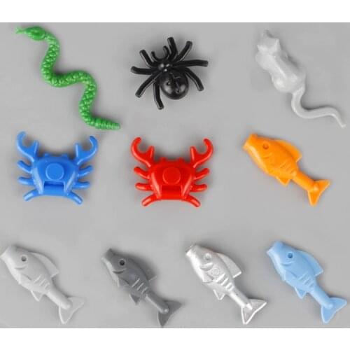 Animal Pet City Building Blocks Pig Mouse Crab Spider Fish Snake Bat Farm Zoo Cartoon toys Accessories Gift for Children