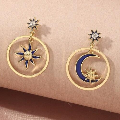 Dominated new 2020 contracted asymmetric Star fashion Drop earrings Delicate joker Moon style Women earrings Jewelry