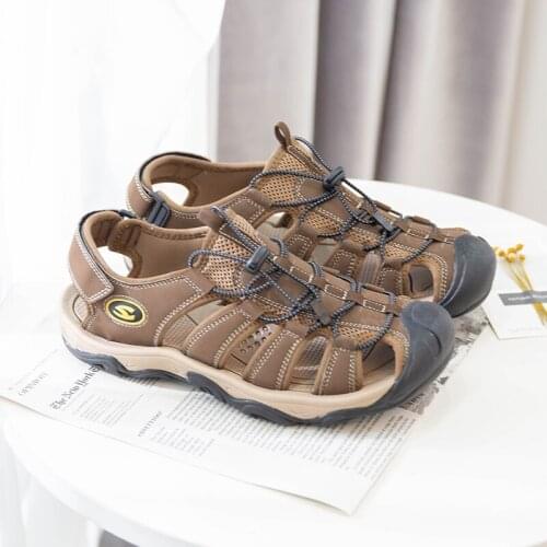 Outdoor sandals men non slip shoes closed toe for waterproof travel casual holes summer mens beach hiking large sizes 46 walking