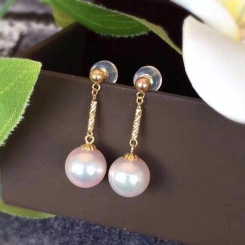 Gorgeous AAApair of 10-11mm round south sea white pearl earring 18k