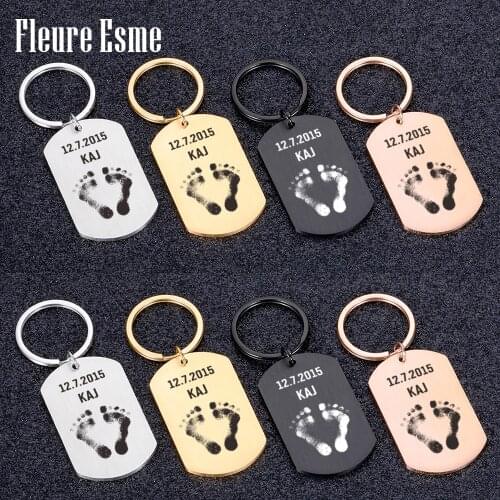 Custom Record Babys Footprints Keychain Engraved Name Date Of Birth Family Gift Keyring Customized Key Chain For Newborns Baby