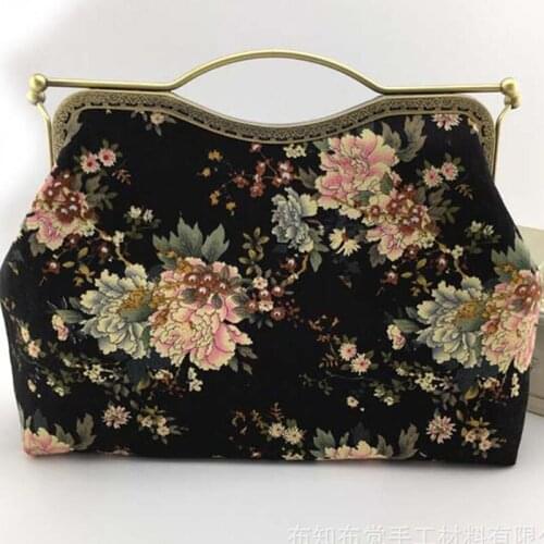 Bag Parts Lips Shape Silver Gold Black Frame Handle Big Clasp Coin Embossing DIY Quilting Bag Bronze Bags Accessories