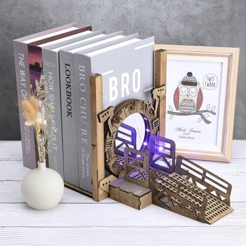 Book Shelf Ornament Cross-border Time Tunnel Bookends Miniature Models Creative Decoration Small Ornaments LED Galaxy Gate