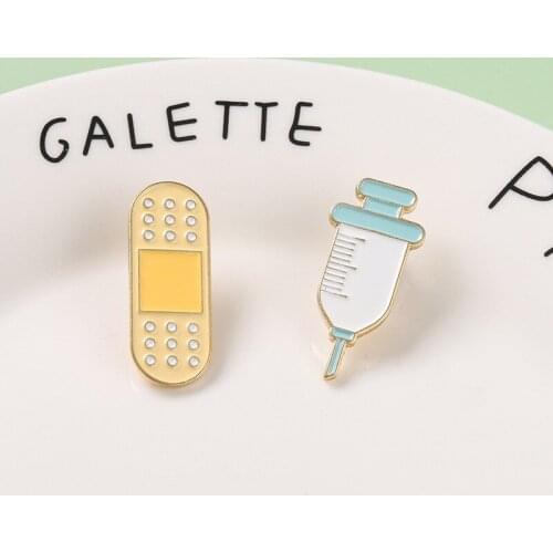 Cute Cartoon Pill Syringe Enamel Brooches For Women Kids Friend Medical Angel Logo Lapel Badge Pins Bag Clothes Jewelry Gifts