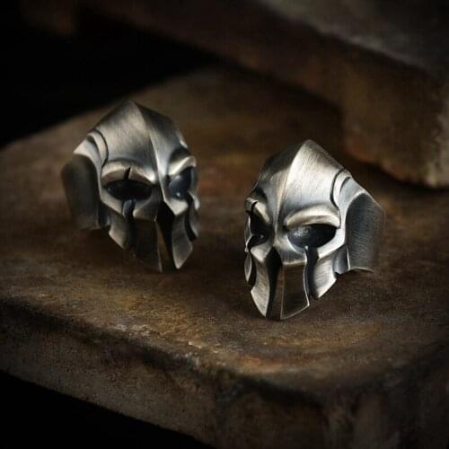 Creative Spartan Hero Helmet Mask Rings For Men Women Male Personality Retro Cool Biker Ring Jewelry Fashion Punk Rock Rap Rings