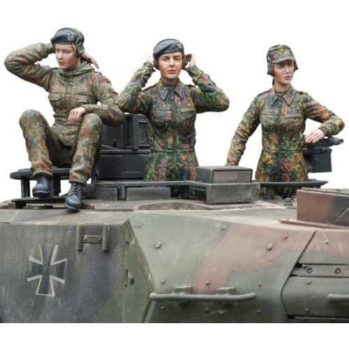 New Unassembled 1/16 120mm Bundeswehr Female Tank Crew Resin Kit DIY Toys Unpainted resin model