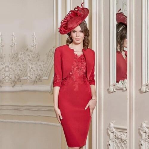 Latest Elegant Red Short Lace Mother of the Groom Gowns With Jacket Bateau Neckline Mother Dress Knee Length Sheath