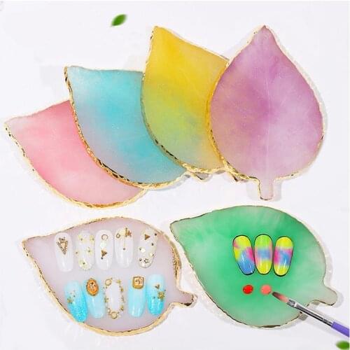 1 Pcs Resin Nail Color Palette Round Oval Shape Display Plate Nail Color Mixing Display Shelf Manicure Polish Gel Pad