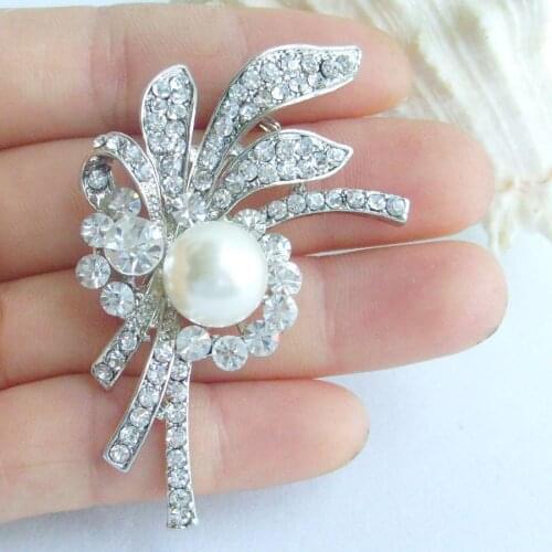 Wedding 2.36" Silver-tone Pearl Rhinestone Crystal Flower Brooch Pin EE06224C1
