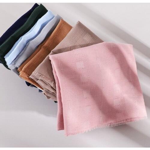 10pcs/Lot Muslim Winter Scarves Hijabs Cotton Plain Long Shawls Women Plaid Scarf Headband Islamic Headscarf Turban Foulard