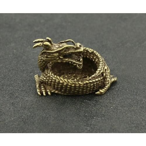 Chinese Retro Bronze Twisted Dragon Ashtray Creative Copper Home Decor Ornaments Mini Office Desk Figurines Handcraft Accessory