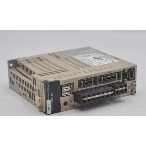 Japan YASKAWA SGDS-02A12A 200W servo drive original disassembly machine