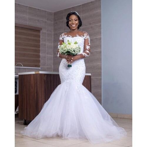 Fashion Illsion Long Sleeves Mermaid African Bridal Gown Vestido de Noiva Sweep Train Lace Appliques Wedding Dress with Beads