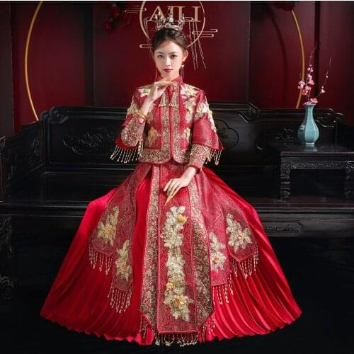 FZSLCYIYI Exquisite Embroidery Champagne Chinese Style Bride Wedding Cheongsam Traditional Long Qipao Womens Marry Dress