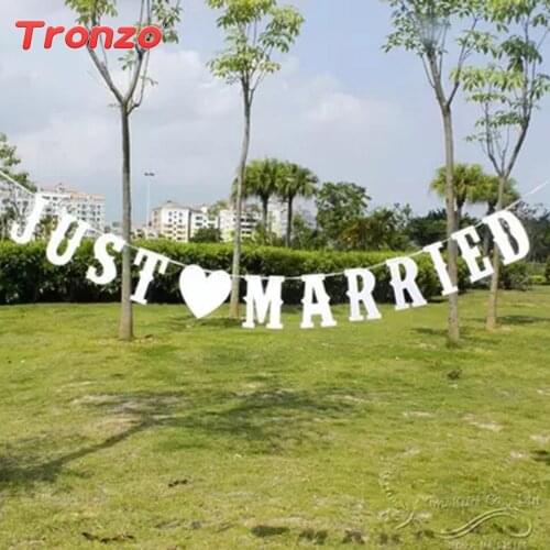 Tronzo Romantic Just Married Banner Wedding Decoration DIY Paper Marriage Garland Wedding Photo booth Flag Wedding Party Supplie