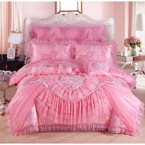 4/6/8pcs Lace bedcover set red/pink luxury wedding bedding sets double bedding set bed skirt duvet cover bed sheet king queen