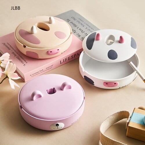 Creative lovely Ashtray Drop Resistance Ash Tray Holder For female Home Portable Cigarette Holder Grey With Lid Living room desk