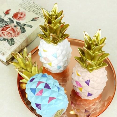 Creative Pineapple Room Home Simulation Decoration Small Plant Wall Three-dimensional Resin Ornaments Pineapple Ornaments