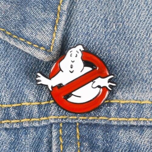 White Ghost Enamel Pin Badge Brooch Bag Clothes Lapel pin Cartoon Fun Movie Jewelry Gift for Kids Friends